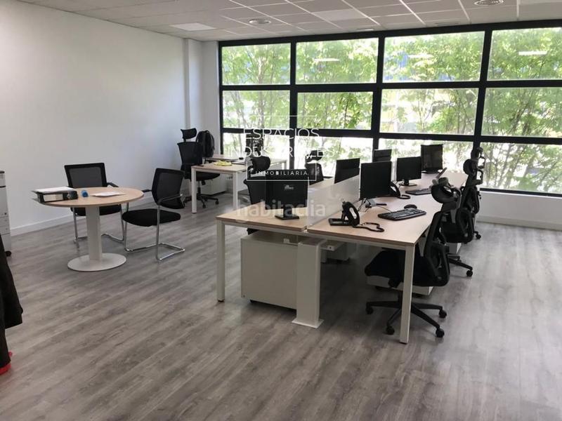 Foto 674f27fa-8749-4c28-8b55-8082ff36d85a. Nave industrial se vende en rentabilidad nave industrial en Getafe