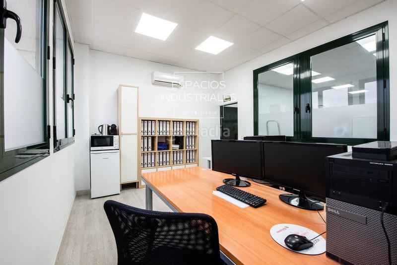 Foto 038b6e36-ed76-4793-868d-59d15378e3a6. Fabrikhalle in Mejorada del Campo