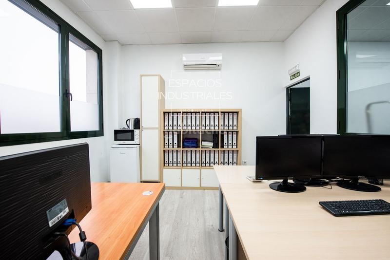 Foto 0a9764cb-41ea-4966-b34e-64058943caba. Fabrikhalle in Mejorada del Campo