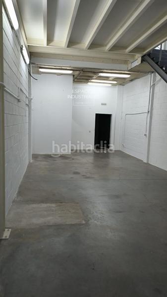 Foto 4f4628f5-5b84-476f-8fd6-f4192705ed86. Fabrikhalle in Mejorada del Campo