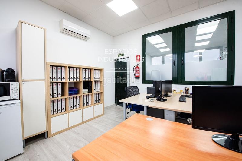 Foto f2db1020-4240-4bef-a2b1-5ecfdfa8aa3a. Fabrikhalle in Mejorada del Campo