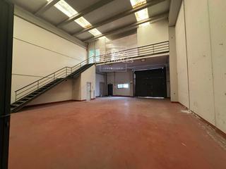 Nau industrial a Zona Industrial. Se vende nave industrial en arganda del rey