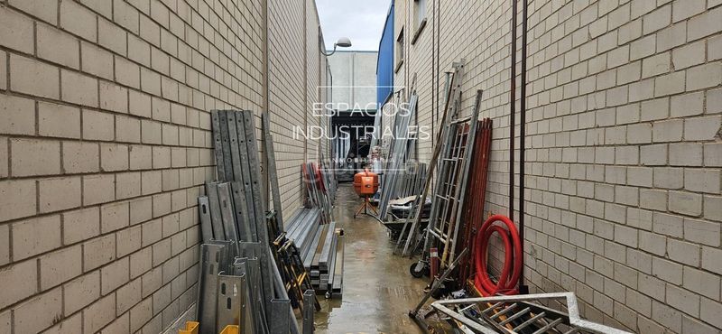 Foto 0103b8b3-8351-4788-b7a8-2d2ced14e06a. Industrial building in Montserrat-Parque Empresarial San Fernando de Henares