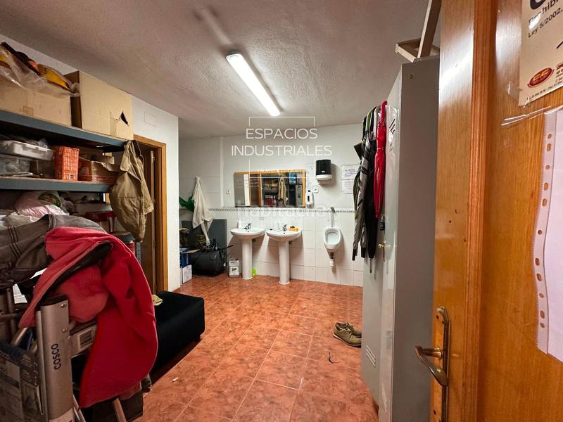 Foto bf638b1f-da7c-41bb-ba89-838b2e47fada. Capannone industriale in Altos del Olivar-El Caracol Valdemoro