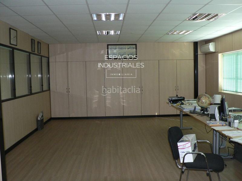 Foto 69b75240-ff56-4b28-ab03-bf6a4b8e6f38. Bâtiment à usage industriel dans Zona Industrial Borreguno-Camporrosso Ciempozuelos