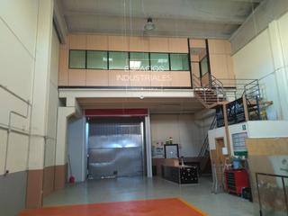 Nave industrial en Moreras de Las