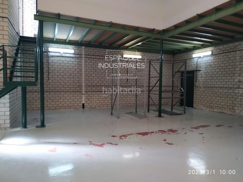 Foto 64ff1430-71a0-4e60-af21-b673f2c3d1f1. Capannone industriale in Altos del Olivar-El Caracol Valdemoro