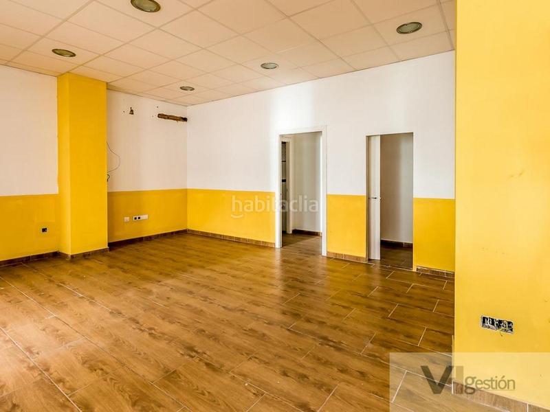 Foto e7ad350b-07a6-4db3-be70-4dd7f48cb5a1. Local comercial local en Santiago - Coronación Jerez de la Frontera