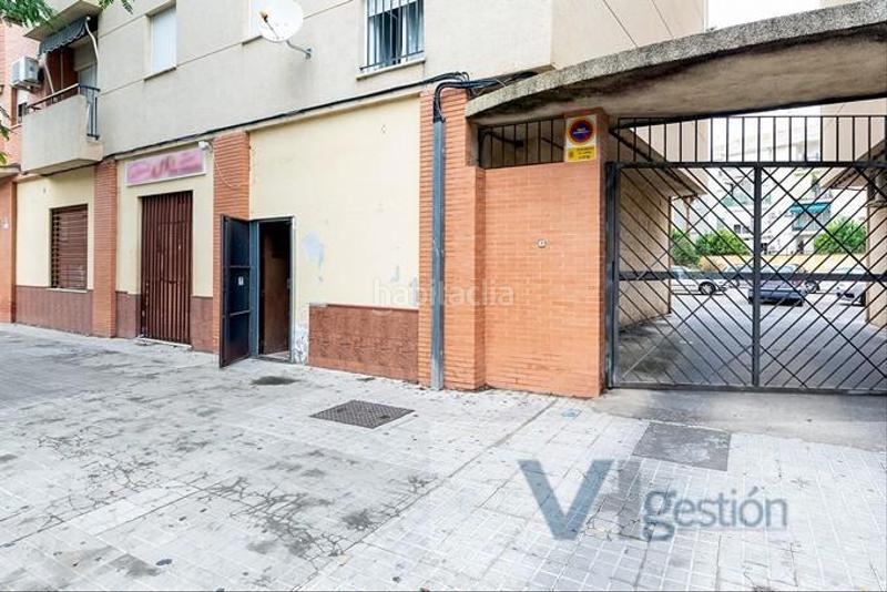 Foto 714e5f72-cf27-4161-a414-1b5edbbdaa2c. Local comercial local en Estación - La Fontanilla - El Tinte Utrera