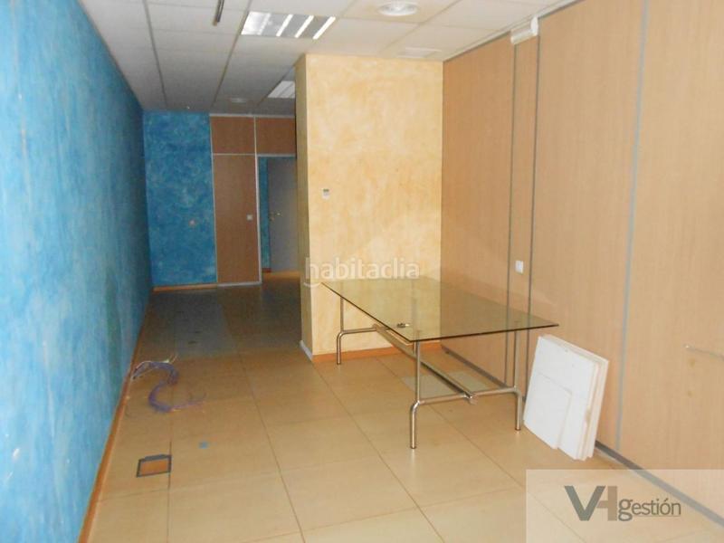 Foto 4824a474-5231-4f7b-af67-40822268a5c8. Oficina a colores - entreparques Sevilla