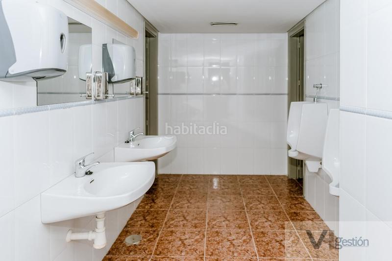 Foto c6dc3bf0-c12e-4bae-9829-c8fdbde551d4. Geschäftsraum in Centro Huelva