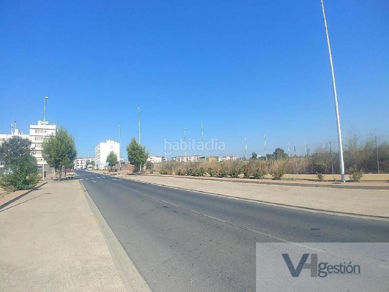 Foto 0683c74a-16a2-4145-988d-6c2b3938706f. Terreno residenziale in La Hispanidad - Verdeluz Huelva