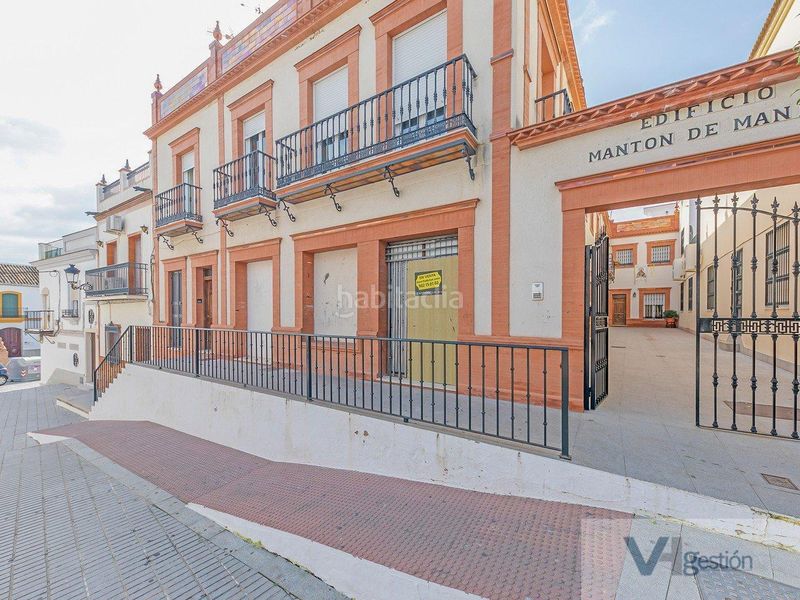 Foto b7bdfa6d-8433-4d7f-965f-fdaa4d3e0cc3. Local comercial a Carrión de los Céspedes