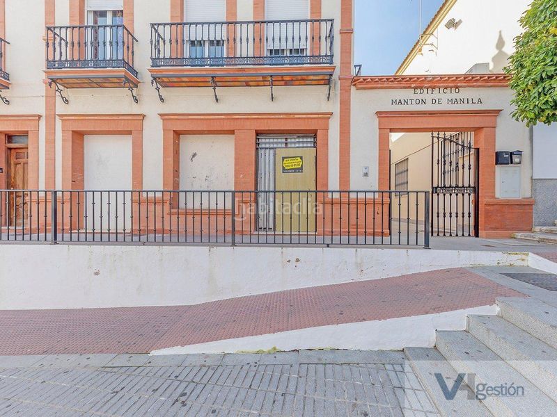 Foto c51afedb-c451-4bc5-a2e9-14fbc070f69e. Local comercial a Carrión de los Céspedes