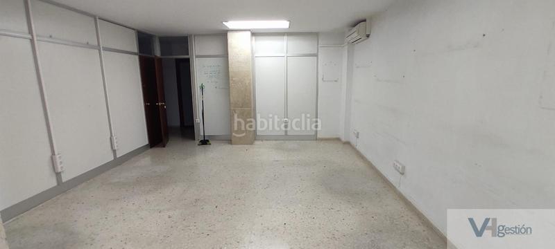 Foto f97f4f1f-338f-4897-8422-206d1c4c3fc0. Local comercial local en San Roque pueblo San Roque