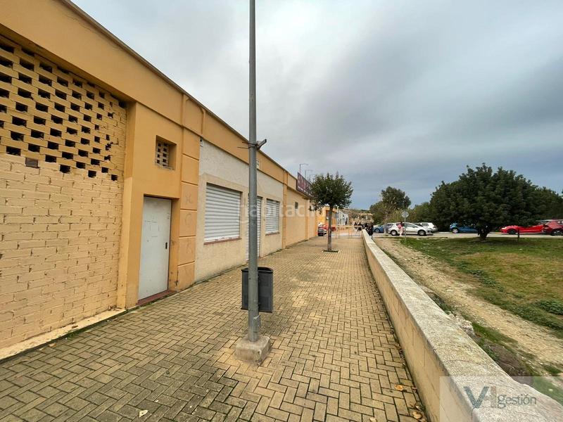 Foto 35d057d0-c84e-414b-9dbe-e70ed8d7c9a2. Local comercial a San García Algeciras