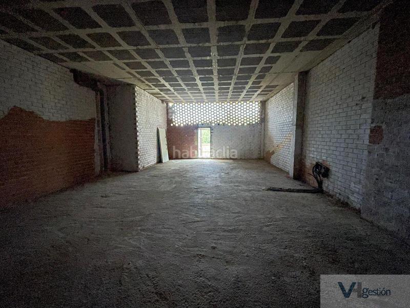 Foto 74f76125-d7bf-4183-aad6-638c9c169908. Local comercial a San García Algeciras