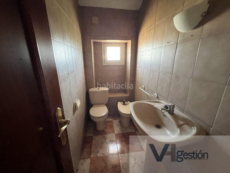 Foto d873ef22-a626-46b8-b7a6-18a9616b0b77. Casale con parcheggio piscina in Carmona