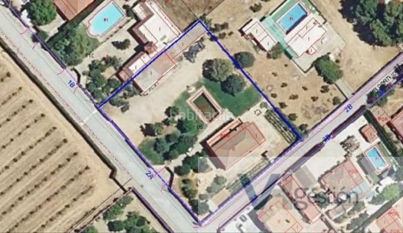 Foto fa9bd493-b020-47d8-9ff8-1292441e0066. Casale con parcheggio piscina in Carmona