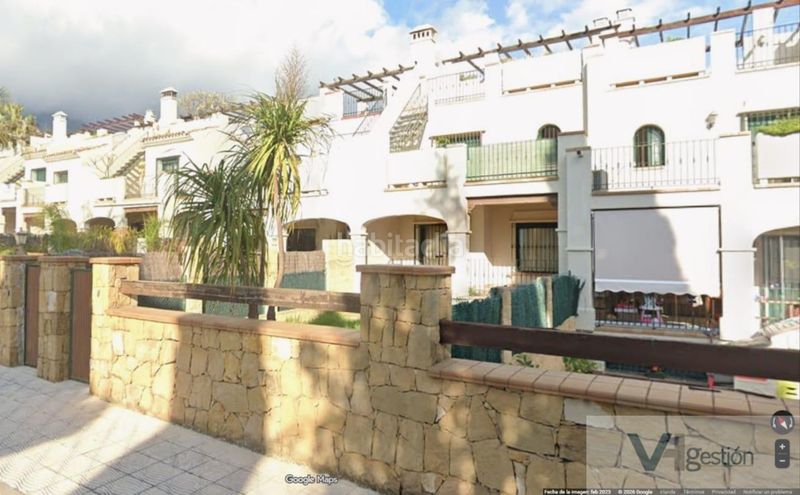 Foto 4d4007ba-b488-4a4b-8a64-b8791f43c6be. Casa amb aparcament piscina a Nagüeles Alto Marbella