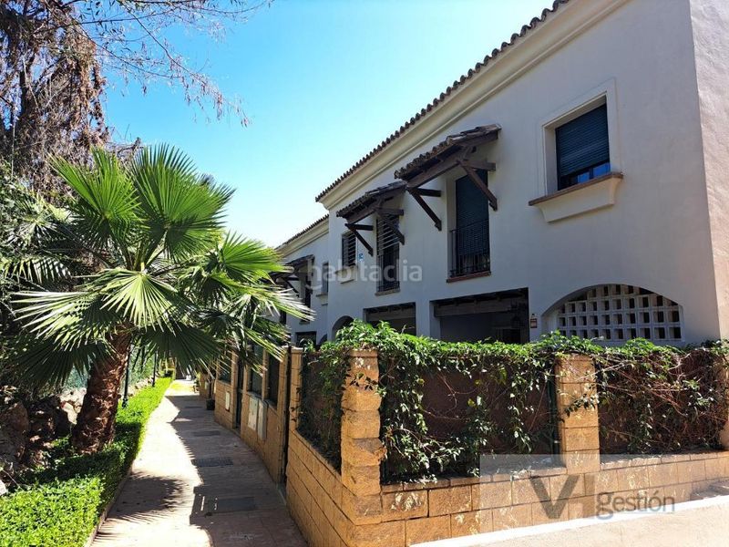 Foto f2906371-2036-45fd-9752-2ac9cd52df17. Casa amb aparcament piscina a Nagüeles Alto Marbella