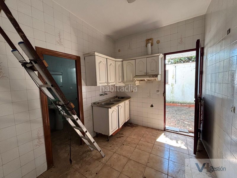 Foto b2678d79-9e7d-43e6-8509-46ec974adc85. Casa a Villamartín