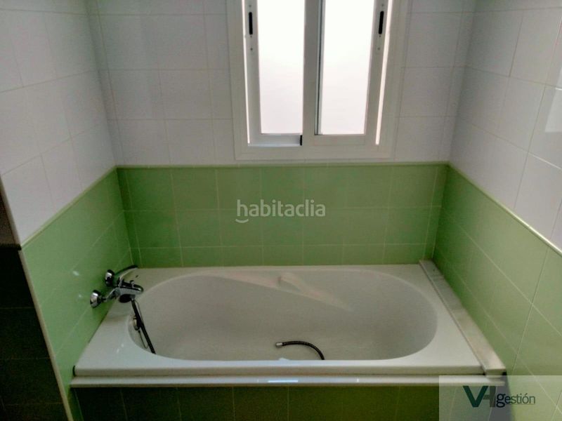 Foto b85b9b4f-53f3-4266-b76f-a621bebafc70. Dúplex a Villamartín