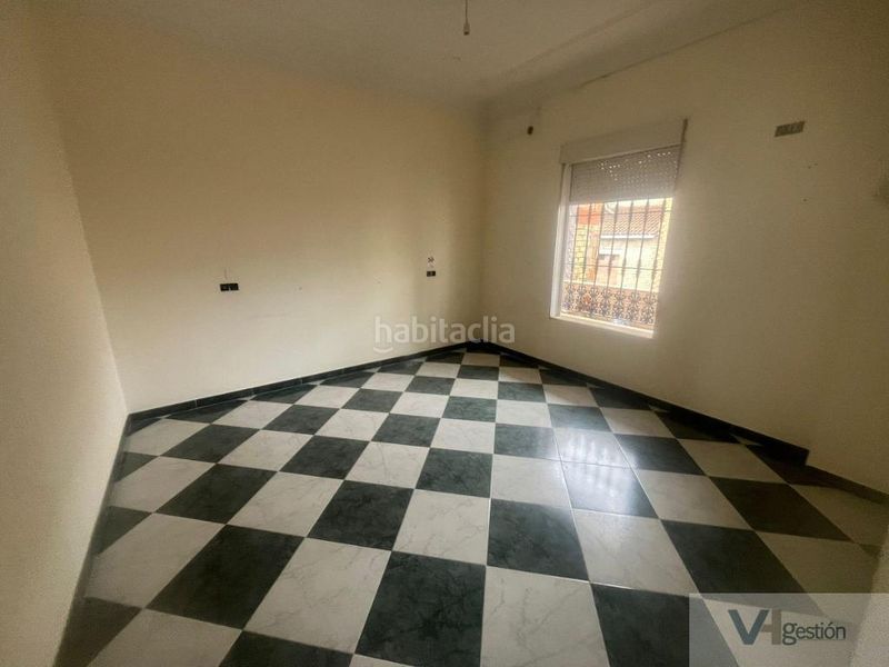 Foto 690ce63d-2341-4dcf-994b-36570c66862d. Casa amb aparcament a Gilena