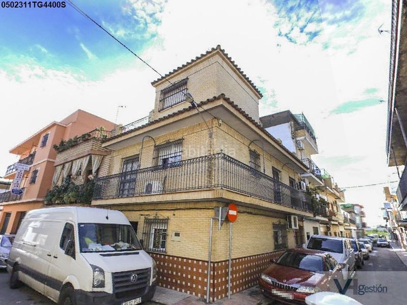Foto 253ea14f-0d6d-4805-a363-f107bf15ef5d. Casa a Palmete Sevilla