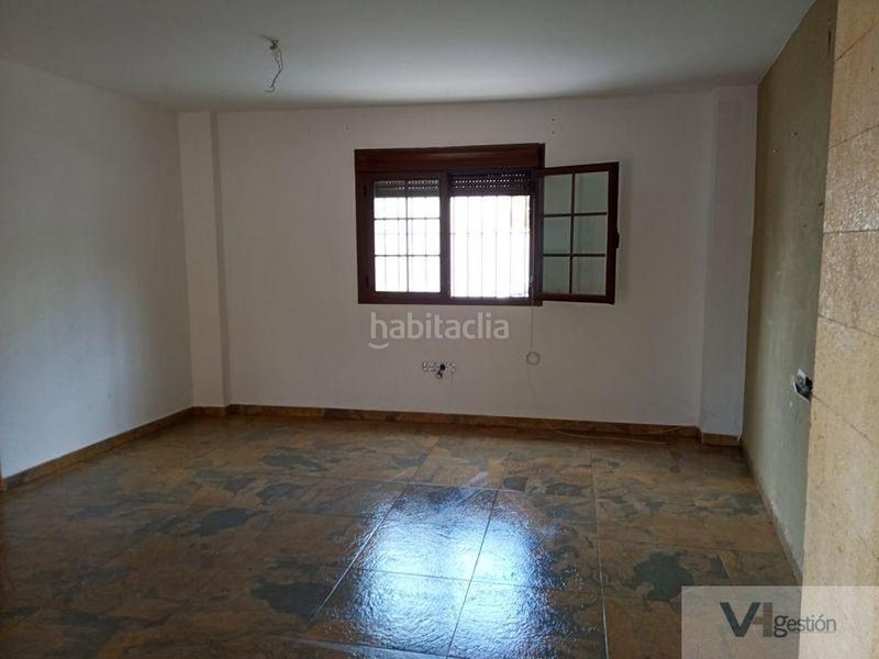 Foto c9d57bbb-6926-4e67-8908-986b23eb0701. Casa amb piscina a San Jose de la Rinconada