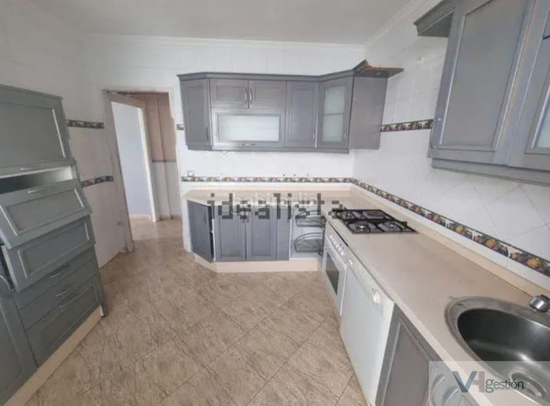 Foto be3d5dd5-b70b-43c0-991f-4cfd890bb441. Pis a Isla Cristina