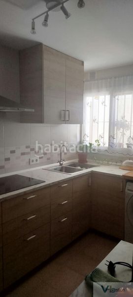 Foto cc4ee1fc-82b4-44d0-b0b9-48054d05edd5. Pis amb aparcament a Bornos