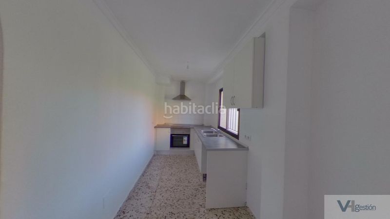 Foto 5a01bcb4-ef31-4177-8b37-4225855fda4a. Casa a san juan a Puerto de la Duquesa Manilva