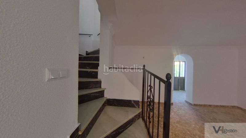 Foto 83d2b8b8-cf17-42af-b8f7-0b61d9ddde73. Casa a san juan a Puerto de la Duquesa Manilva
