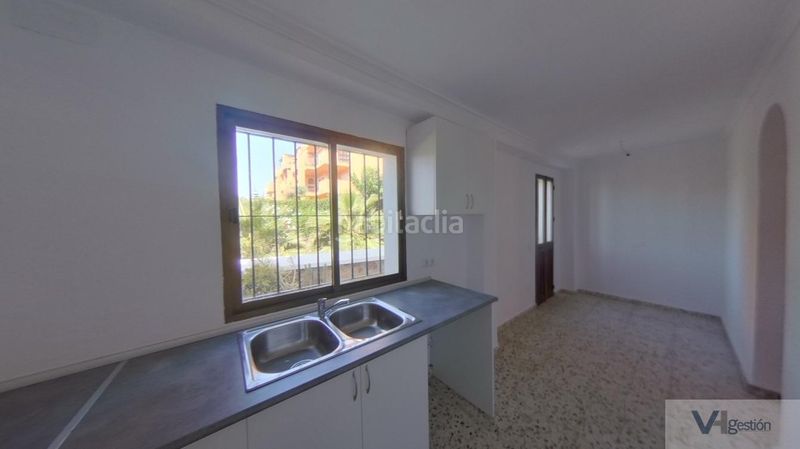 Foto f00798d3-86a6-4244-a629-eb34ef735f38. Casa a san juan a Puerto de la Duquesa Manilva