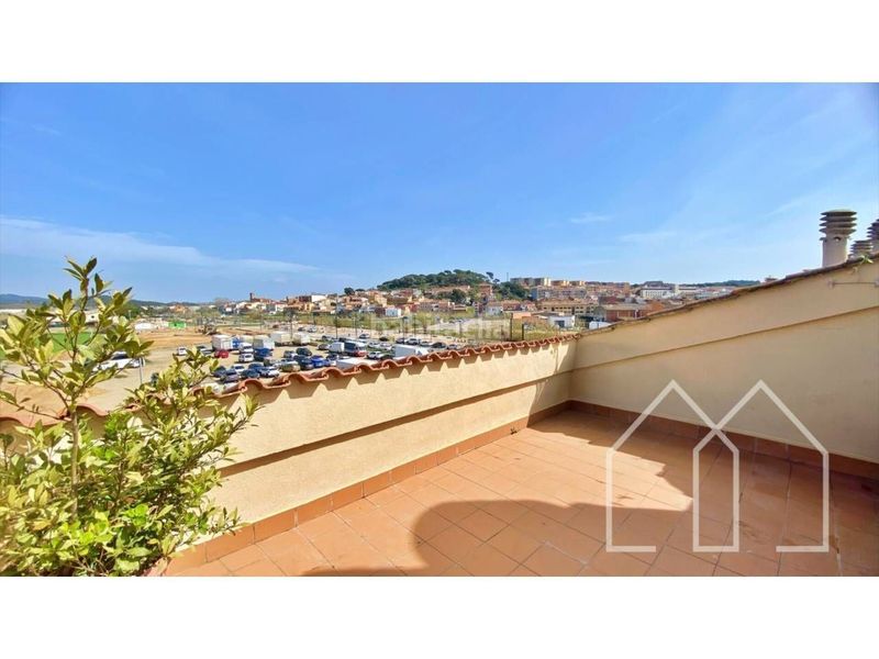 Foto 675b02b2-d1b9-42ff-8838-c1012edf6b86. Àtic amb calefacció piscina a Avinguda Catalunya Palamós
