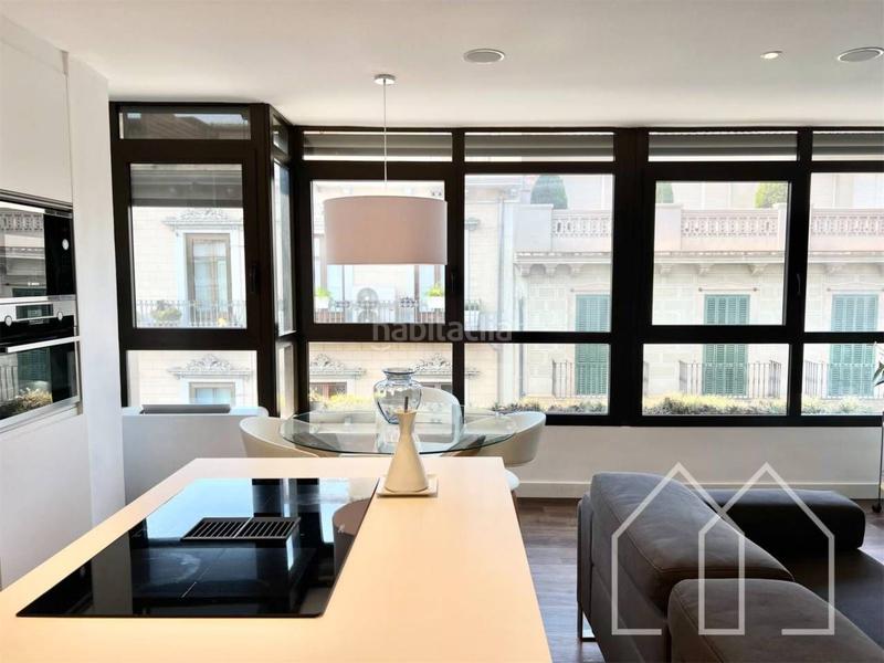 Foto d81c5078-8cf8-4123-92ca-dabb83ea1244. Piso espectacular piso céntrico reformado en Eixample Nord Girona
