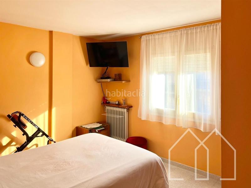 Foto d40e354b-021d-4b15-97bd-524b6e12d35d. Àtic amb calefacció a Santa Eugenia Girona