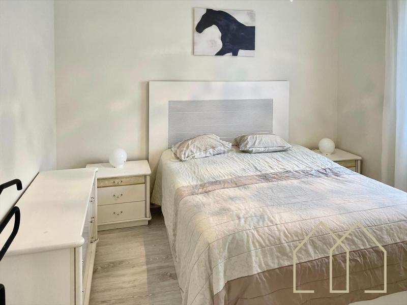 Foto 0580eedb-8844-4f33-9f35-8962f22e9f40. Piso  reformado en Eixample Sud-Migdia Girona