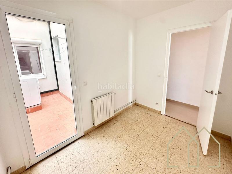 Foto 4d18e3cd-def0-4d56-87e7-d54fd53544c1. Tríplex triplex en venta en lescala en Riells Escala (L´)