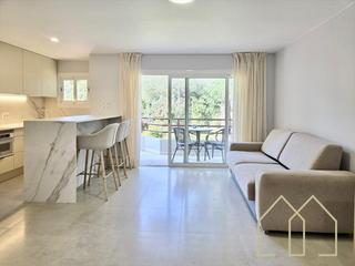 Etagenwohnung  Eduard toldra. Piso con licencia turstica en platja daro