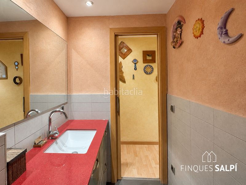 Foto 33c46a65-389f-4446-8b5d-0d684016837e. Àtic amb calefacció a Sant Narcis Girona