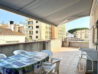 Etagenwohnung  De montgó. Piso luminoso cerca del mar