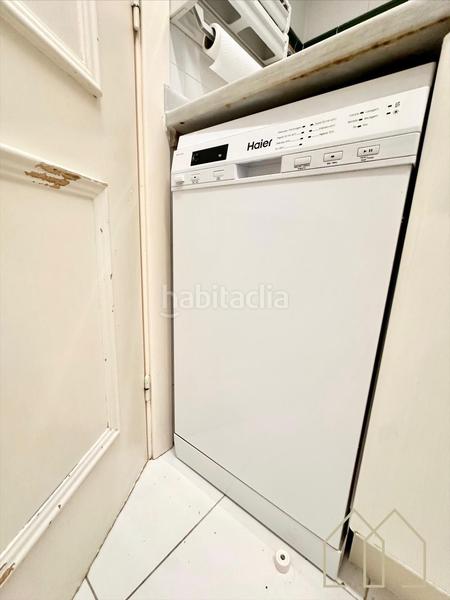 Foto 7ac484ec-56cf-48b3-a8d2-9efc47dbe5d0. Pis amb calefacció piscina a Eixample Residencial Escala (L´)