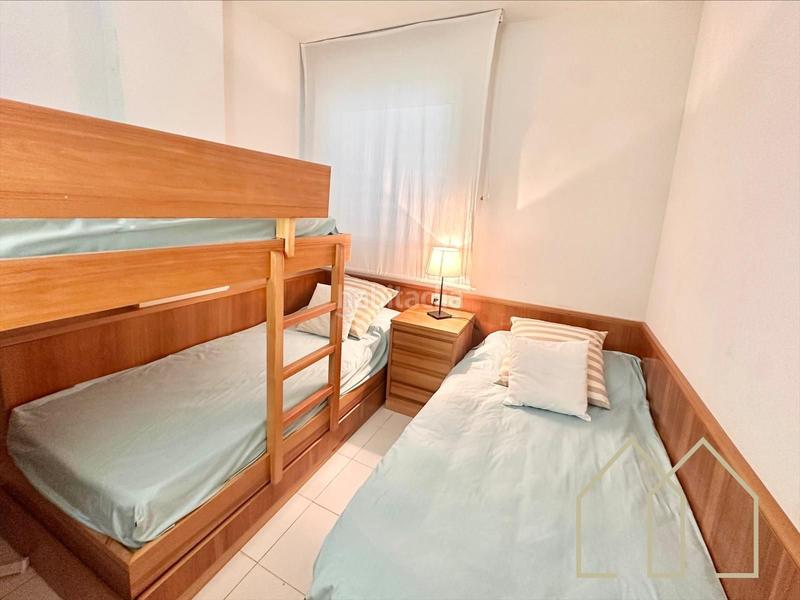 Foto e78d1e94-9083-49ad-9414-7a82ab6da0f3. Pis amb calefacció piscina a Eixample Residencial Escala (L´)