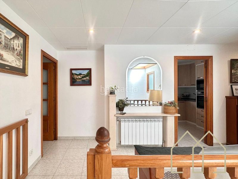 Foto b0ffb6a5-1693-4288-b11a-a371e36623d3. Casa adossada amb calefacció a Eixample Sant Feliu de Guíxols