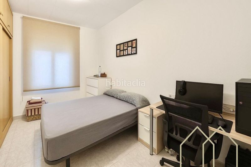 Foto bfaa1036-e746-45c5-b107-a88b4df19271. Casa adossada amb calefacció a Eixample Sant Feliu de Guíxols