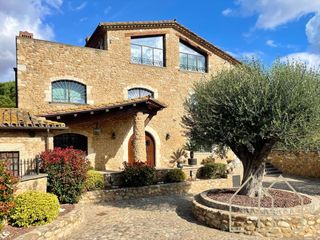 Casa a Sant Joan de Mollet. Magnífica masia en sant joan de mollet