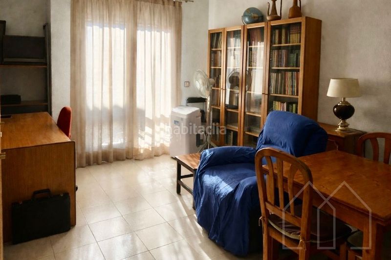 Foto 4d64f8c4-739f-4382-b3ad-fe24e2ab200b. Pis amb calefacció a Centre Roses