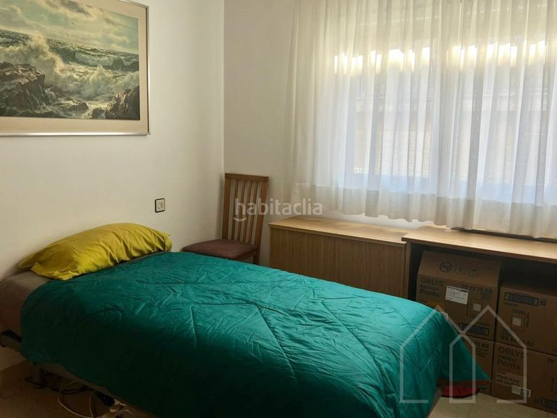 Foto 55ce42a9-6a99-4aec-a6f2-1f0641a165e8. Pis amb calefacció a Centre Roses